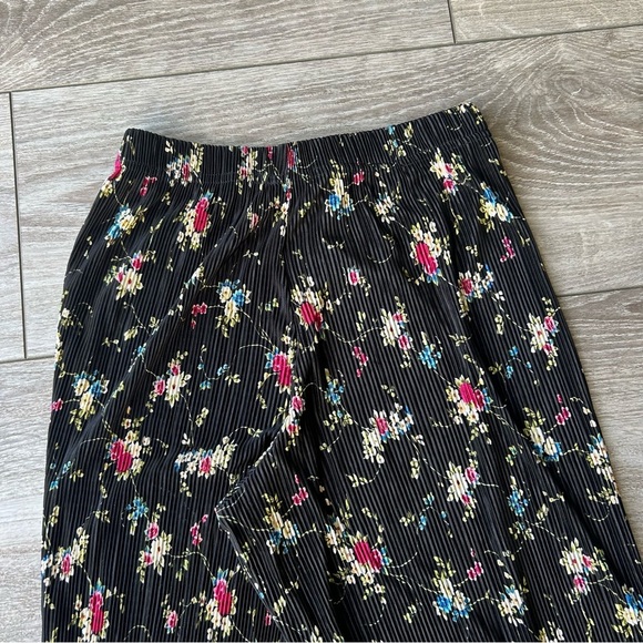 New Look Floral Culotte-style Wide Leg Pleated Cropped Pants Made in UK - Picture 13 of 13